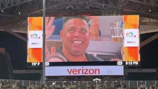 Ronaldo em jogo de Sabalenka