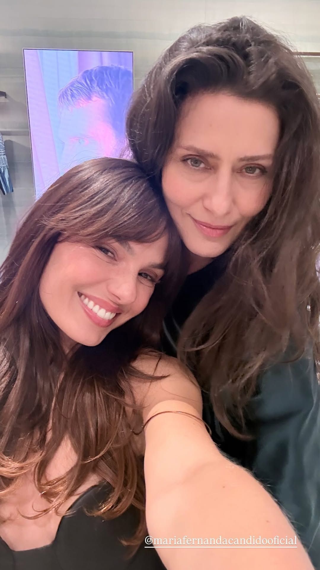 Isis Valvede e Maria Fernanda Cândido saem juntas em Los Angeles • Instagram/ Isis Valverde