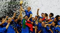 Campeões de 2006 apontam crise estrutural no futebol italiano
