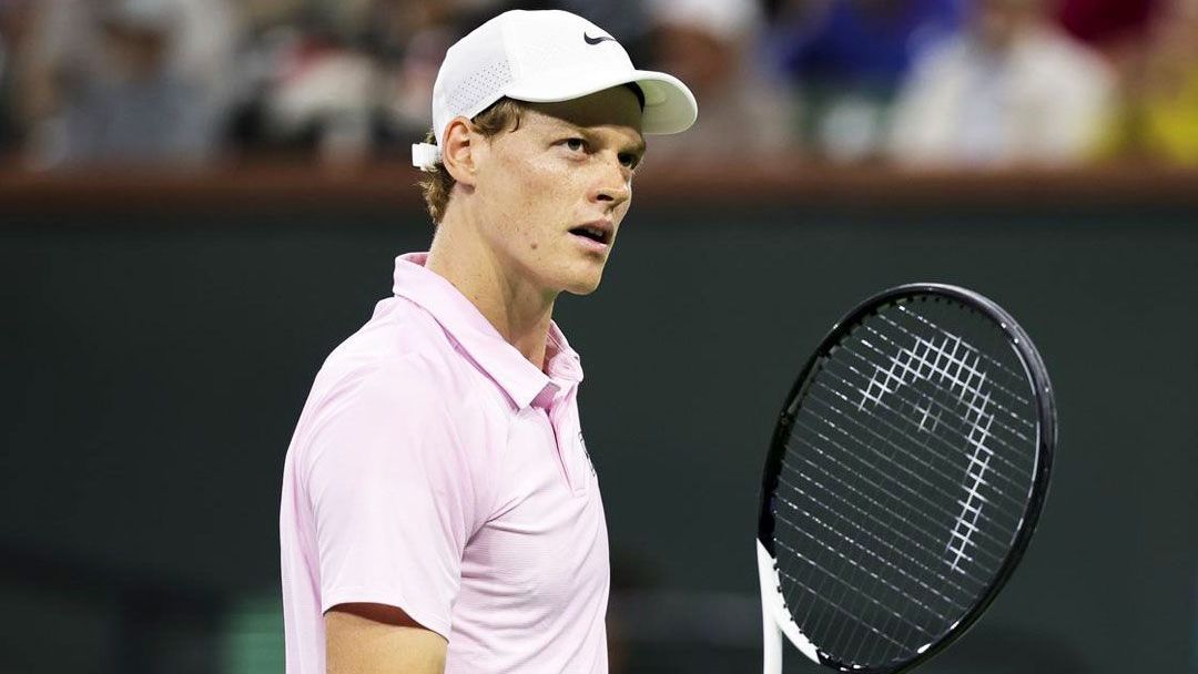 Sinner durante disputa com Fonseca em Indian Wells