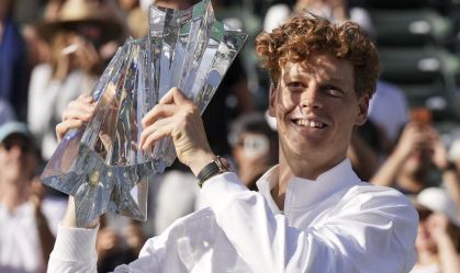 Sinner credita título de Indian Wells à preparação no calor