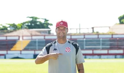Thiago Neves é anunciado como técnico do sub-20 do Bangu