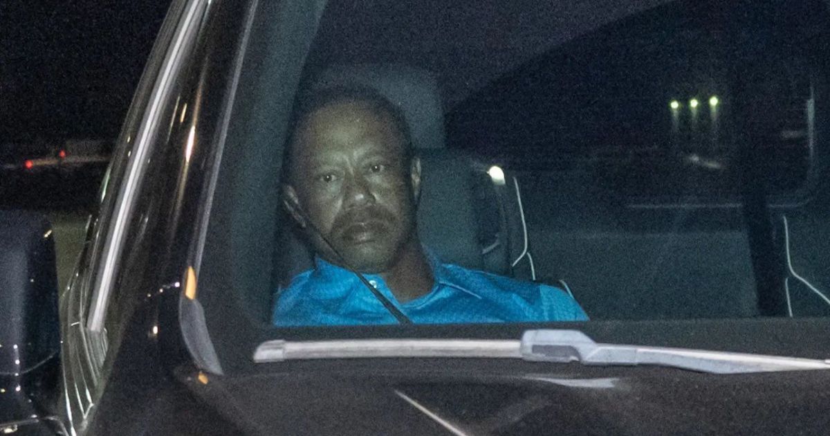 Tiger Woods anuncia pausa após ser preso por dirigir embriagado