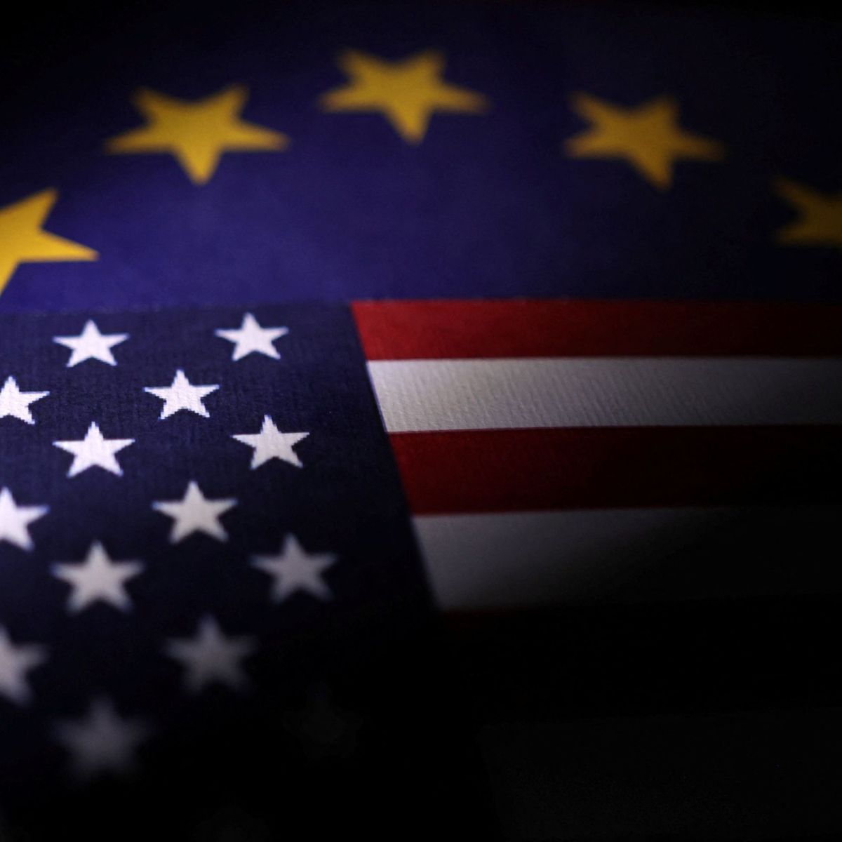 Parlamentares da UE votarão acordo comercial com EUA na quinta (19)