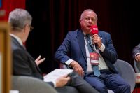 Desafio é trazer ganhos e não desordem, diz relator da PEC sobre escala 6x1