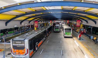 Homem morre ao ser esfaqueado no terminal de ônibus da Lapa, em SP