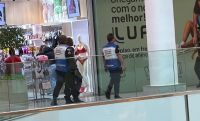 Botão de pânico é acionado durante roubo com reféns em shopping no RJ