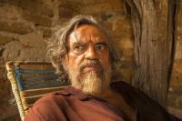 Giullia Buscacio fala sobre trabalho com José Dumont, preso por pedofilia