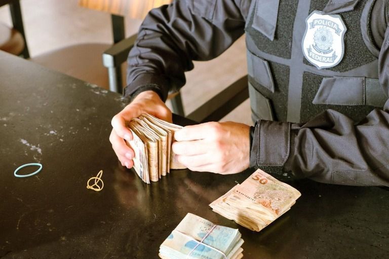 Imagem de destaque do post: Investigados combinaram compra de jatinho com desvios do INSS, diz Mendonça