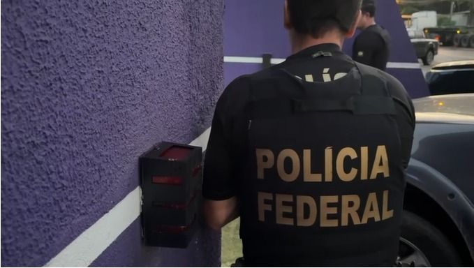 PF desarticula esquema de tráfico de mulheres para exploração sexual em SC