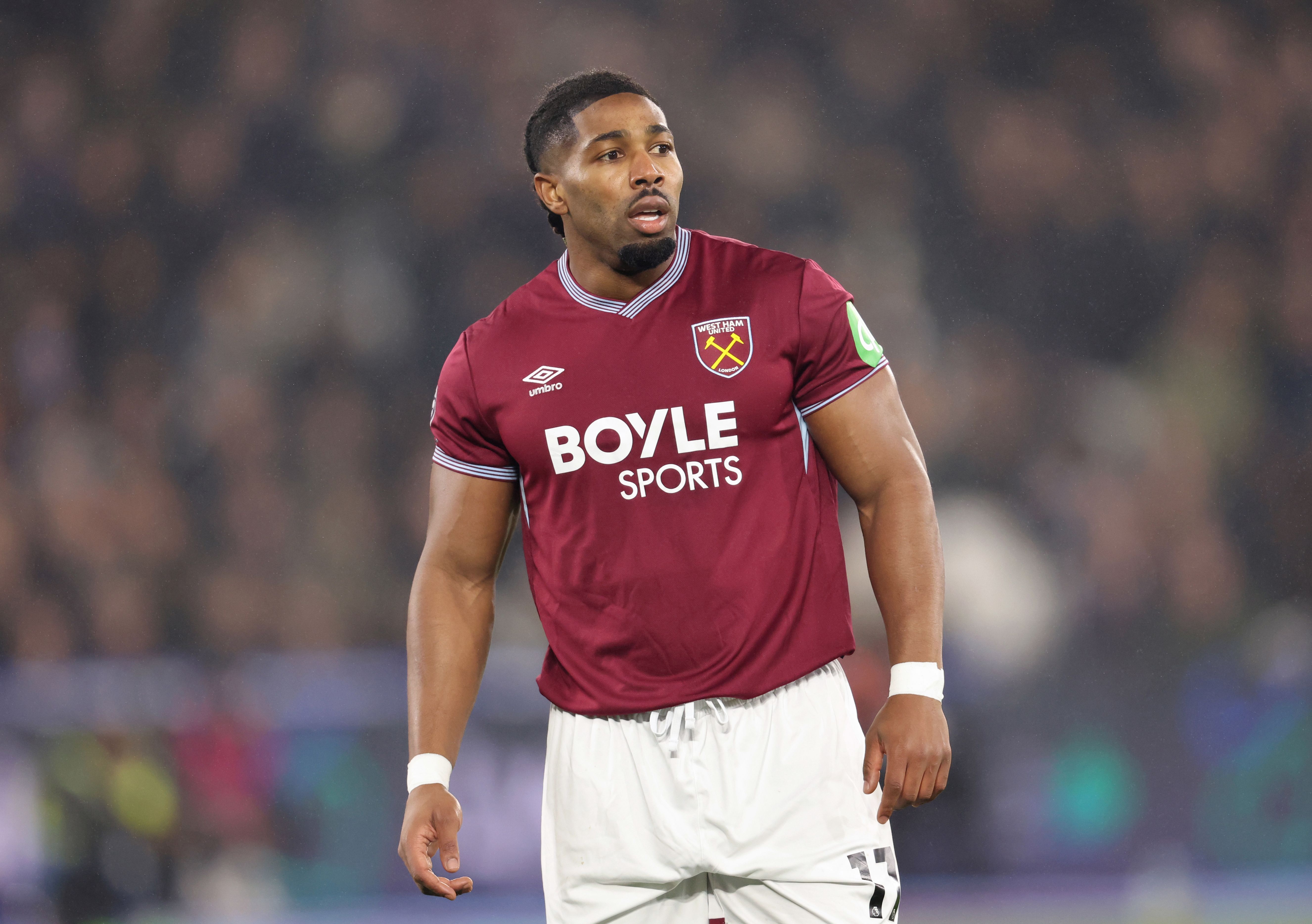 Adama Traore foi proibido de treinar musculação no West Ham