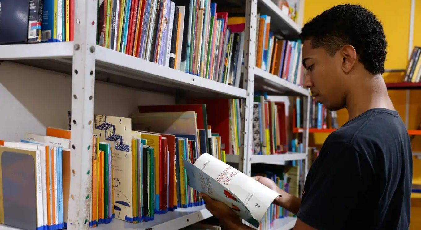 Livros no Megafeirão ABC podem custar R$ 10