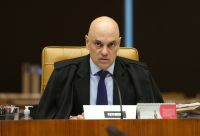 Moraes vota para tornar réu deputado do PL que chamou general de "frouxo"