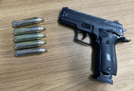 Motorista de aplicativo que fingia ser policial é preso por estupro e roubo