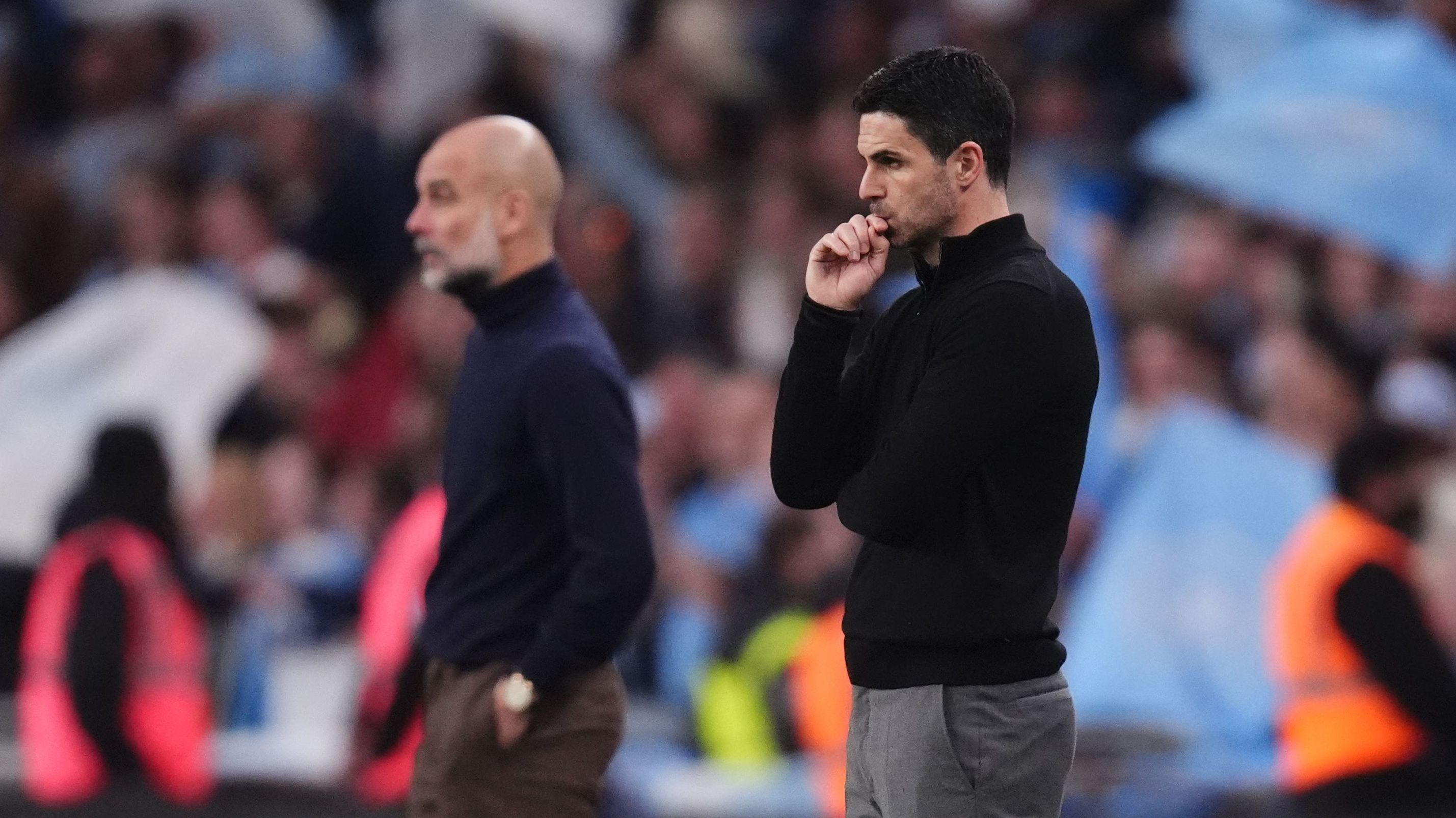 Arteta durante a final da Copa da Liga Inglesa contra o Manchester City