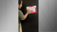 Bar em Santos cria "drink falso" para ajudar mulheres em casos de assédio