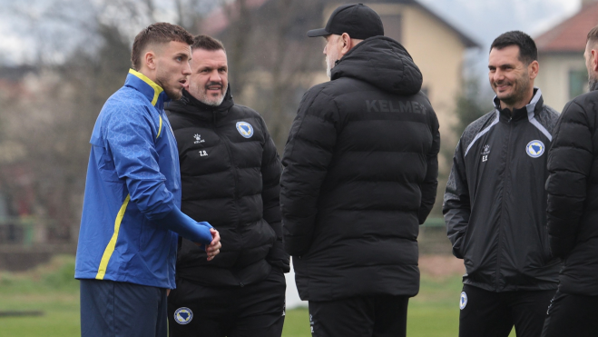 Soldado “espião” é expulso de treino da Bósnia antes de duelo com a Itália