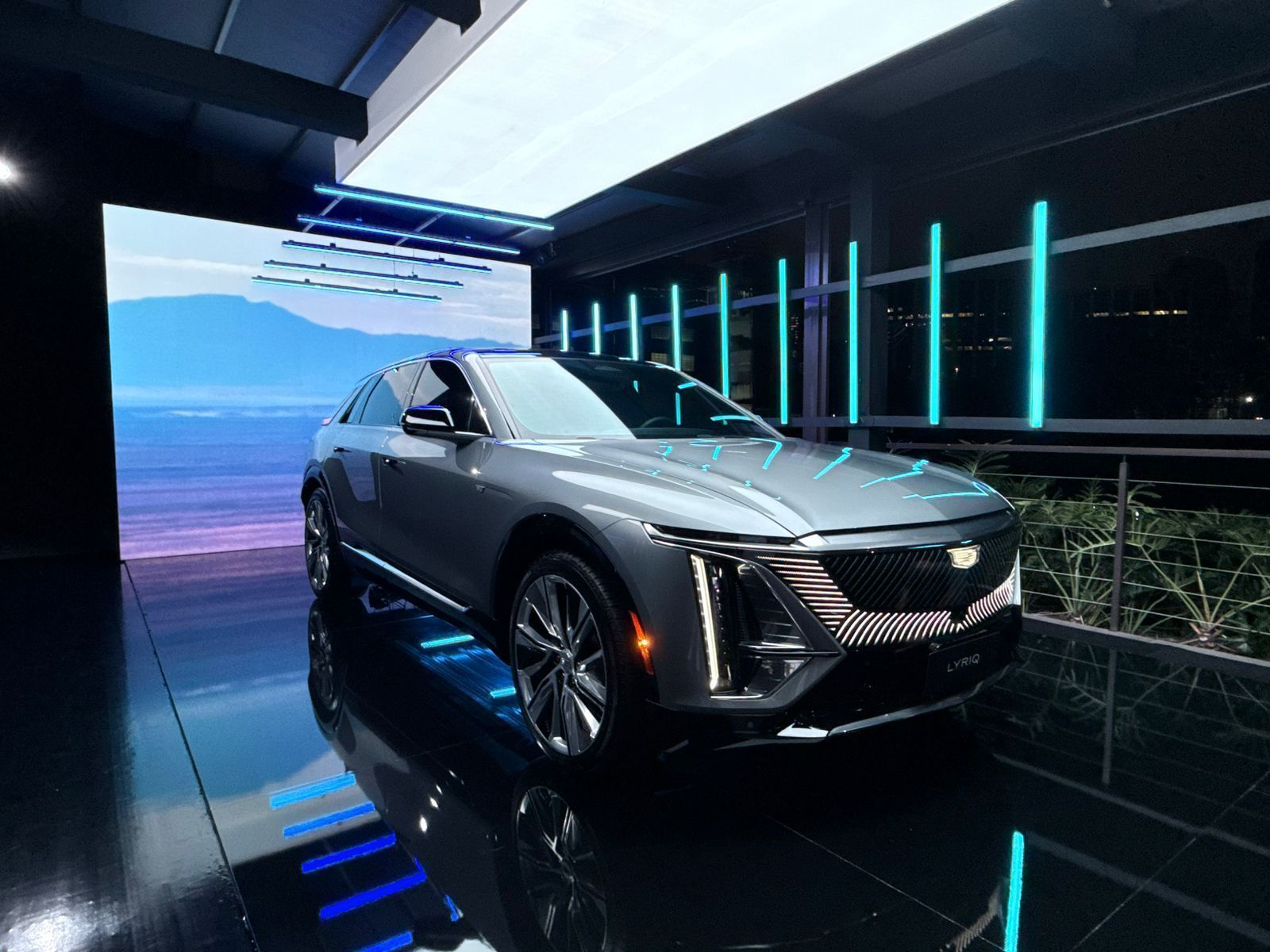 Cadillac Lyriq • Rodrigo Barros/CNN