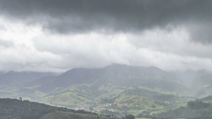 Previsão do tempo deixa Minas Gerais em alerta para mais chuvas