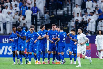 Jogadores do Al-Hilal comemoram gol contra o Al Sadd na Champions League da Ásia