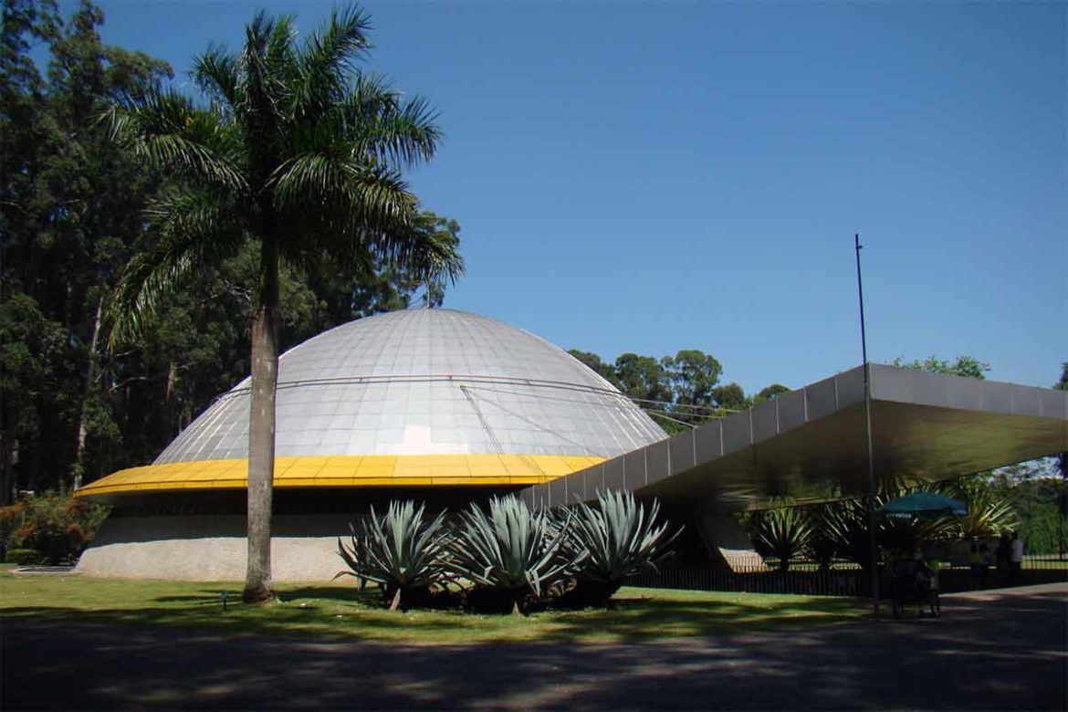 Planetário Aristóteles Orsini foi o primeiro planetário do Brasil, inaugurado em janeiro de 1957 • Ibirapuera
