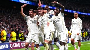 Com hat-trick de Valverde, Real Madrid vence o Manchester City na Champions