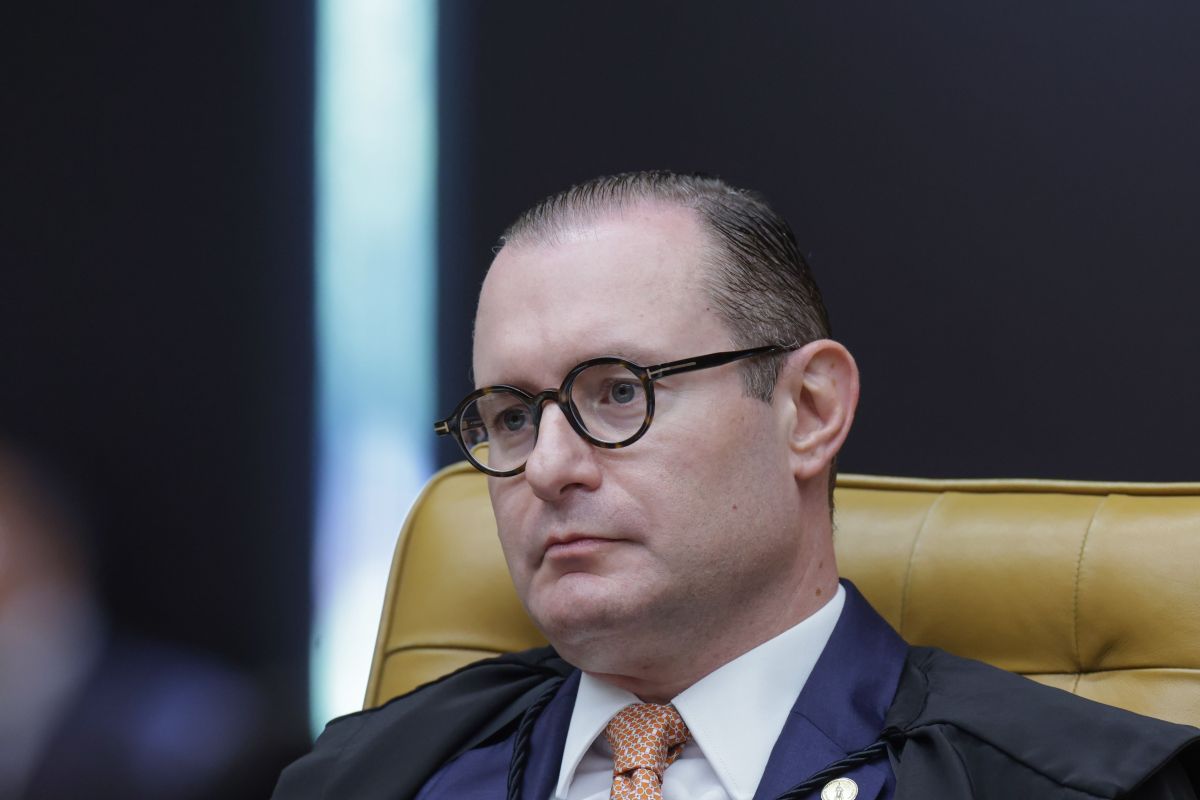 Zanin autoriza investigar ministro do STJ em esquema de venda de sentença