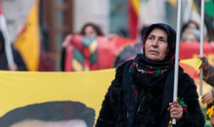 Trump diz que seria "totalmente a favor" de uma revolta curda no Irã. Quem são eles?