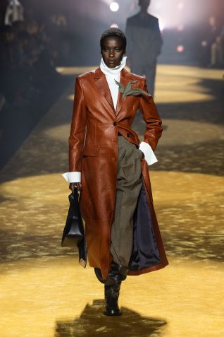 Desfile da Boss na Semana de Moda de Milão • Victor Boyko/WireImage