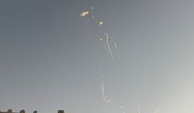 Jatos do Irã são abatidos minutos antes de ataque à base dos EUA no Catar