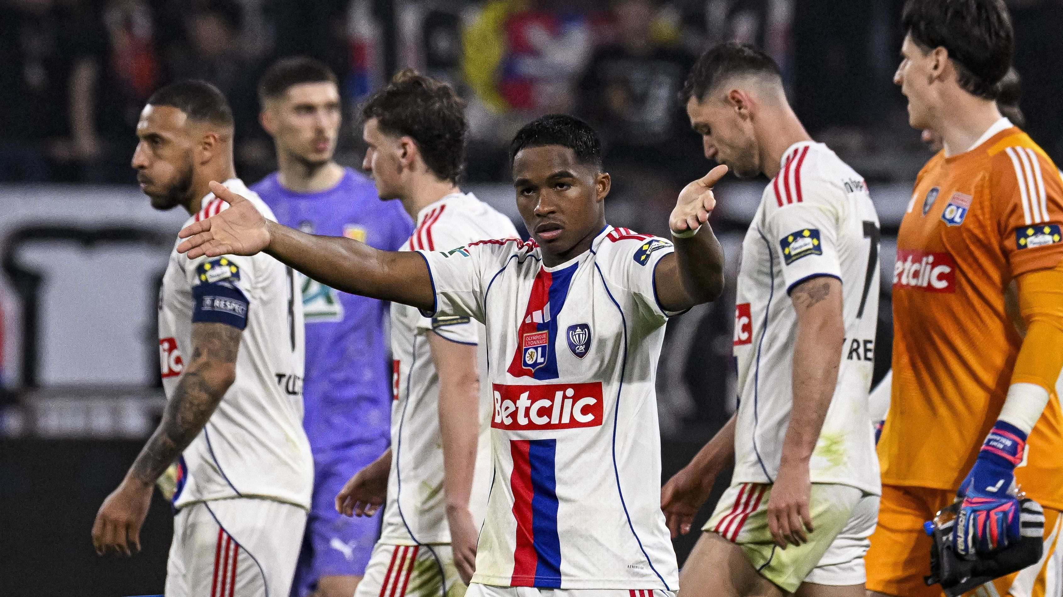 Endrick na eliminação do Lyon para o Lens