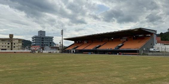 Estádio Alfredo João Krieck, em Rio do Sul.