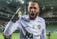 Everson chega a 20 pênaltis defendidos pelo Atlético-MG e manda recado