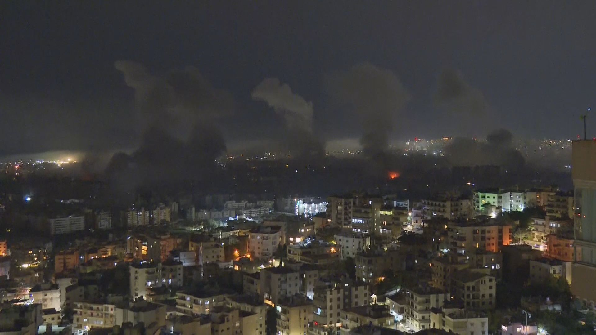 explosao-no-ceu-de-beirute
