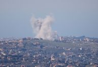 Israel faz novos ataques a Hezbollah no Líbano