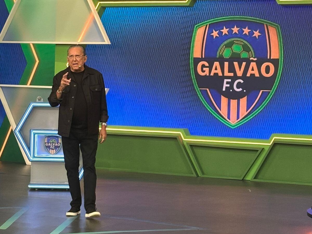 Galvão Bueno diz que só Neymar pode se colocar na Copa
