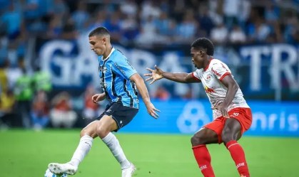 Grêmio recebeu o RB Bragantino para jogo na Arena, em Porto Alegre