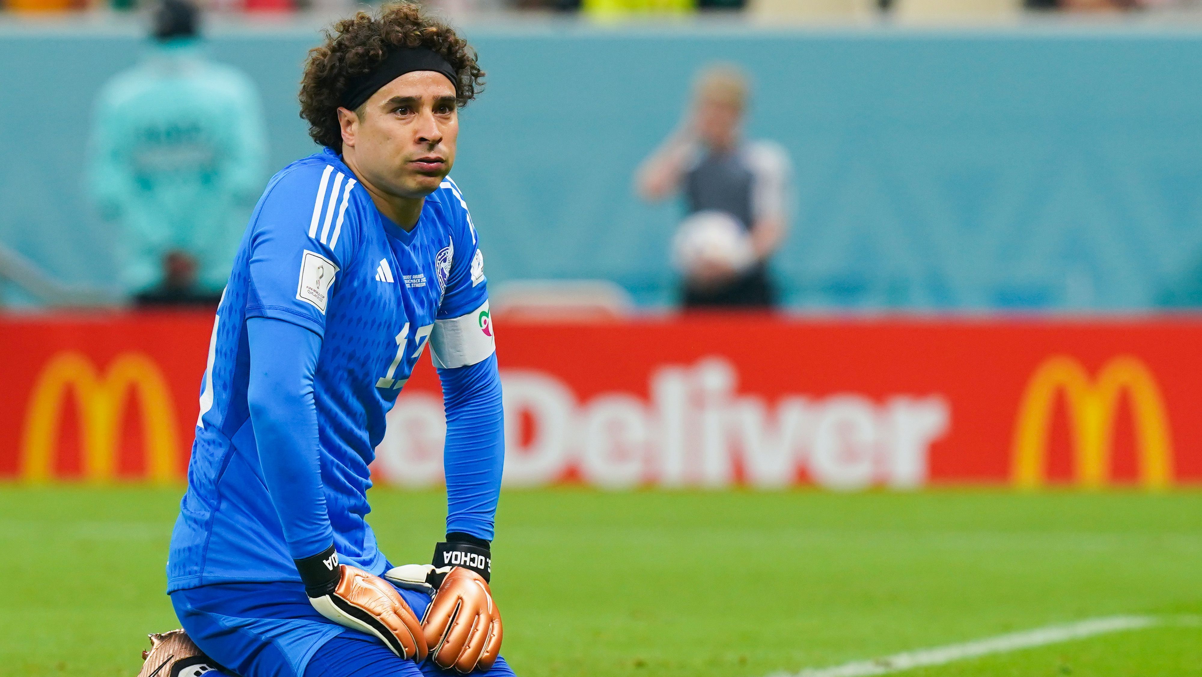 Guillermo Ochoa na eliminação do México na Copa do Mundo de 2022, no Catar