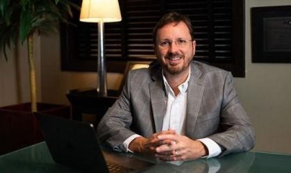 Marcos Fava Neves, o “DoutorAgro”