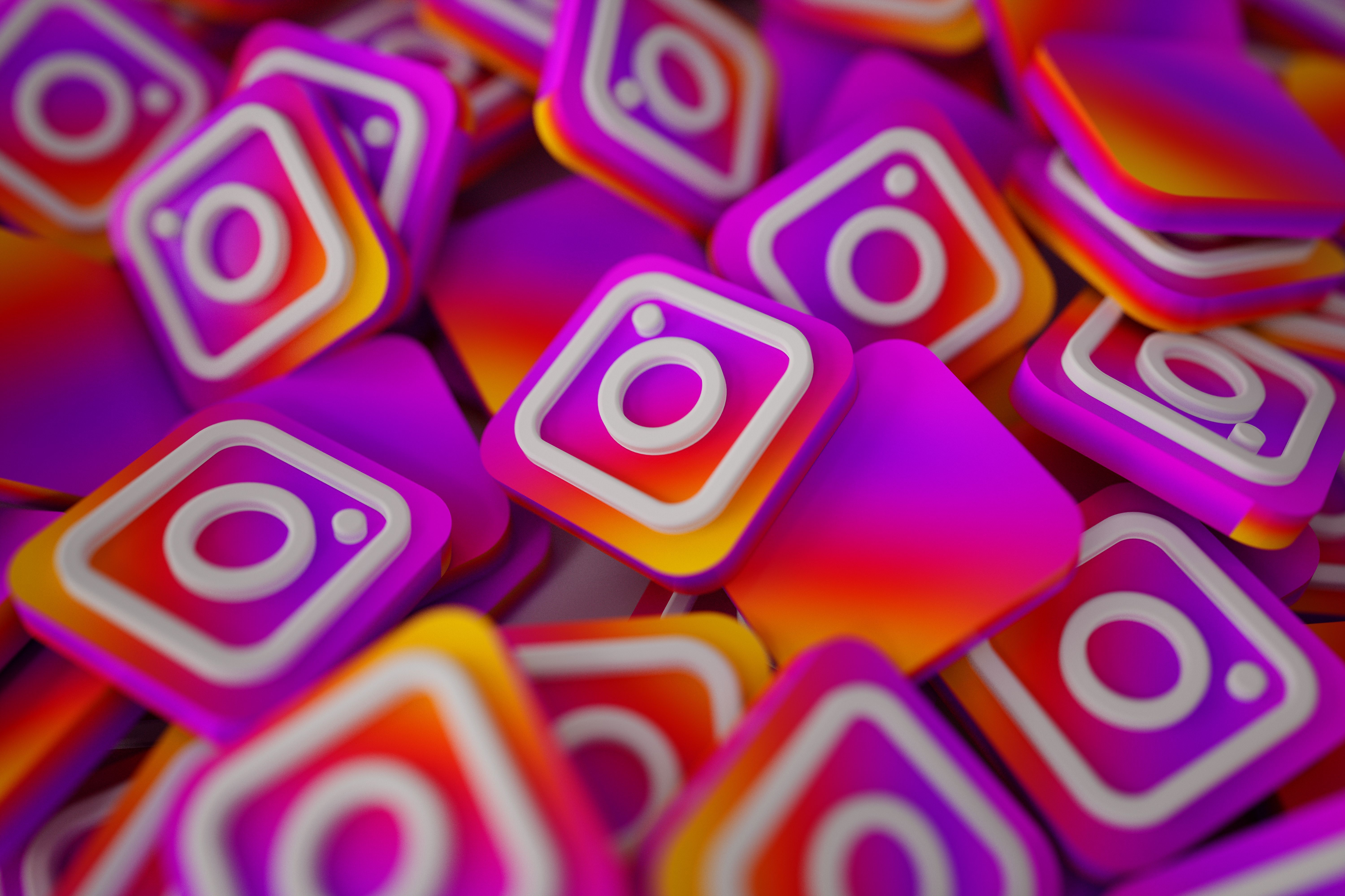 Instagram anuncia recurso para alterar ordem de fotos já publicadas no feed