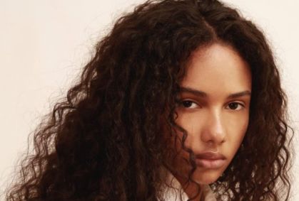 Conheça a neotop baiana que fez sucesso na Semana de Moda de Paris