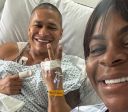 Jojo Todynho faz visita ao namorado no hospital após infarto