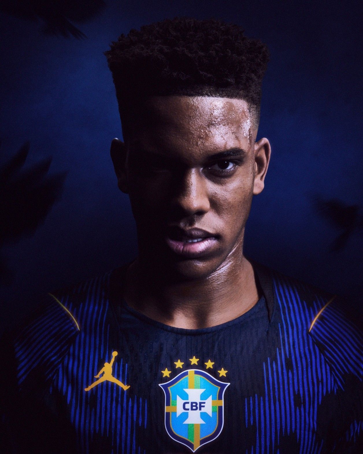 CBF e Jordan apresentam a camisa azul da Seleção para a Copa; veja