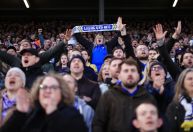 Clube da Premier League pede respeito de torcedores a desjejum do Ramadã