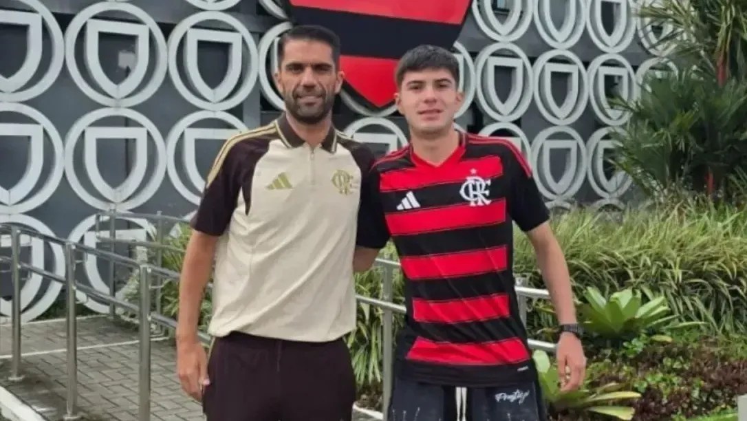 O goleiro Léo Nannetti, da base do Flamengo, vai treinar com a Seleção Brasileira