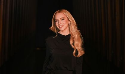 Lindsay Lohan morava em Dubai e voltou aos EUA por conta da guerra no Oriente Médio