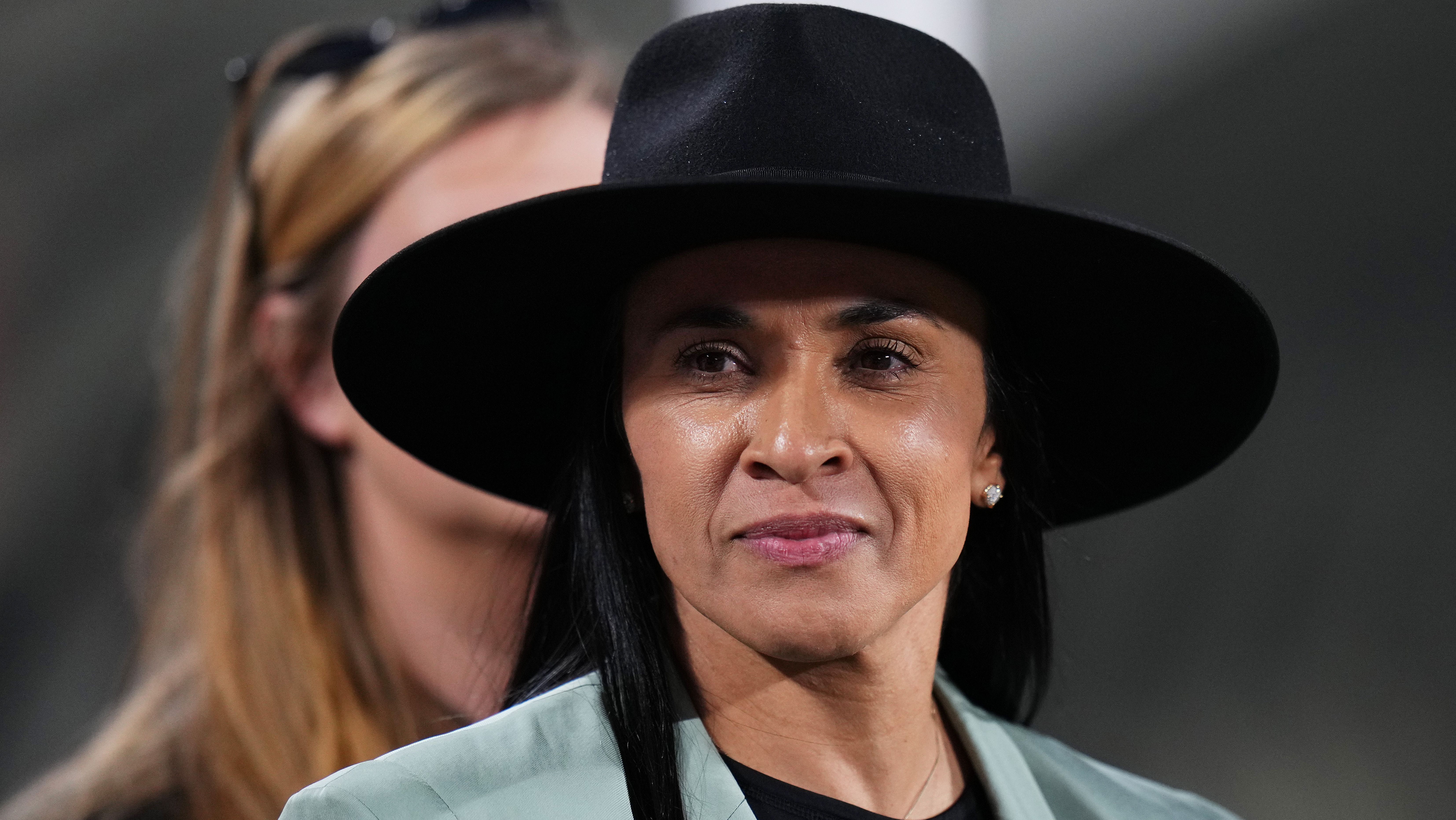 Marta no Camping World Stadium, em Orlando, para assistir a Brasil x Croácia