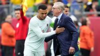 Brasil vai à Copa com 25% de aproveitamento contra campeões mundiais no ciclo