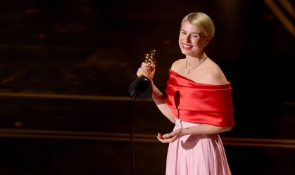 Jessie Buckley ganha Oscar de Melhor Atriz por "Hamnet"