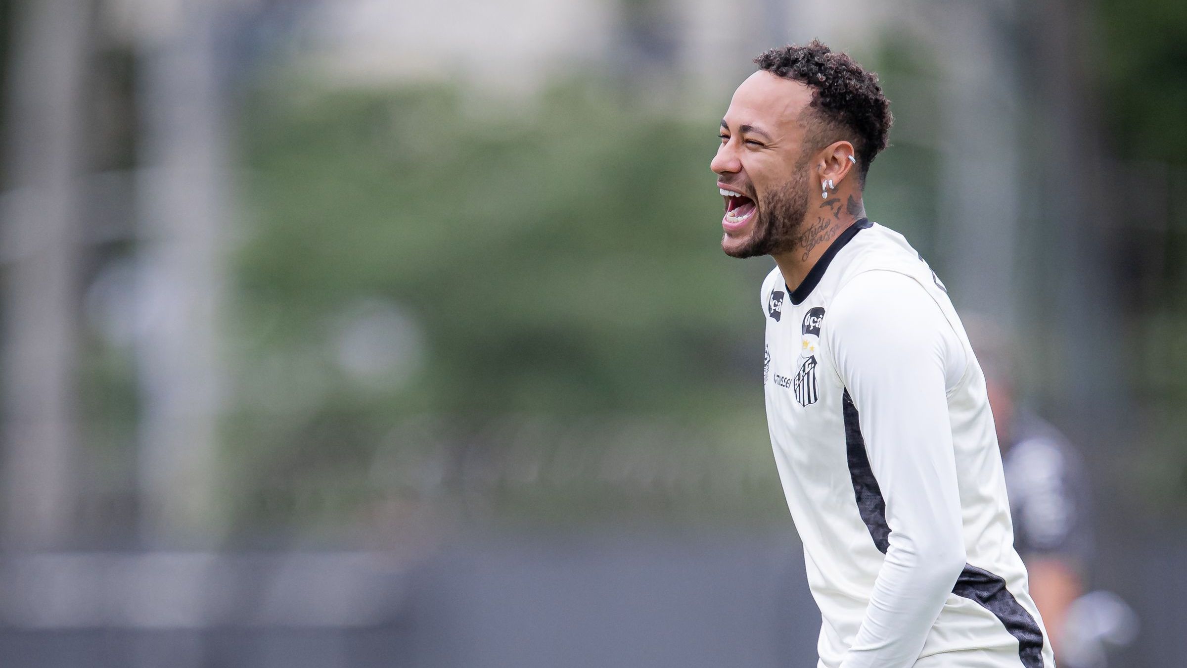 Neymar durante último treino do Santos antes da partida contra o Mirassol; o jogador foi poupado e não vai estar em campo